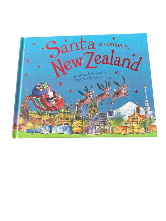 Santa is Coming To New Zealand a Hardcover