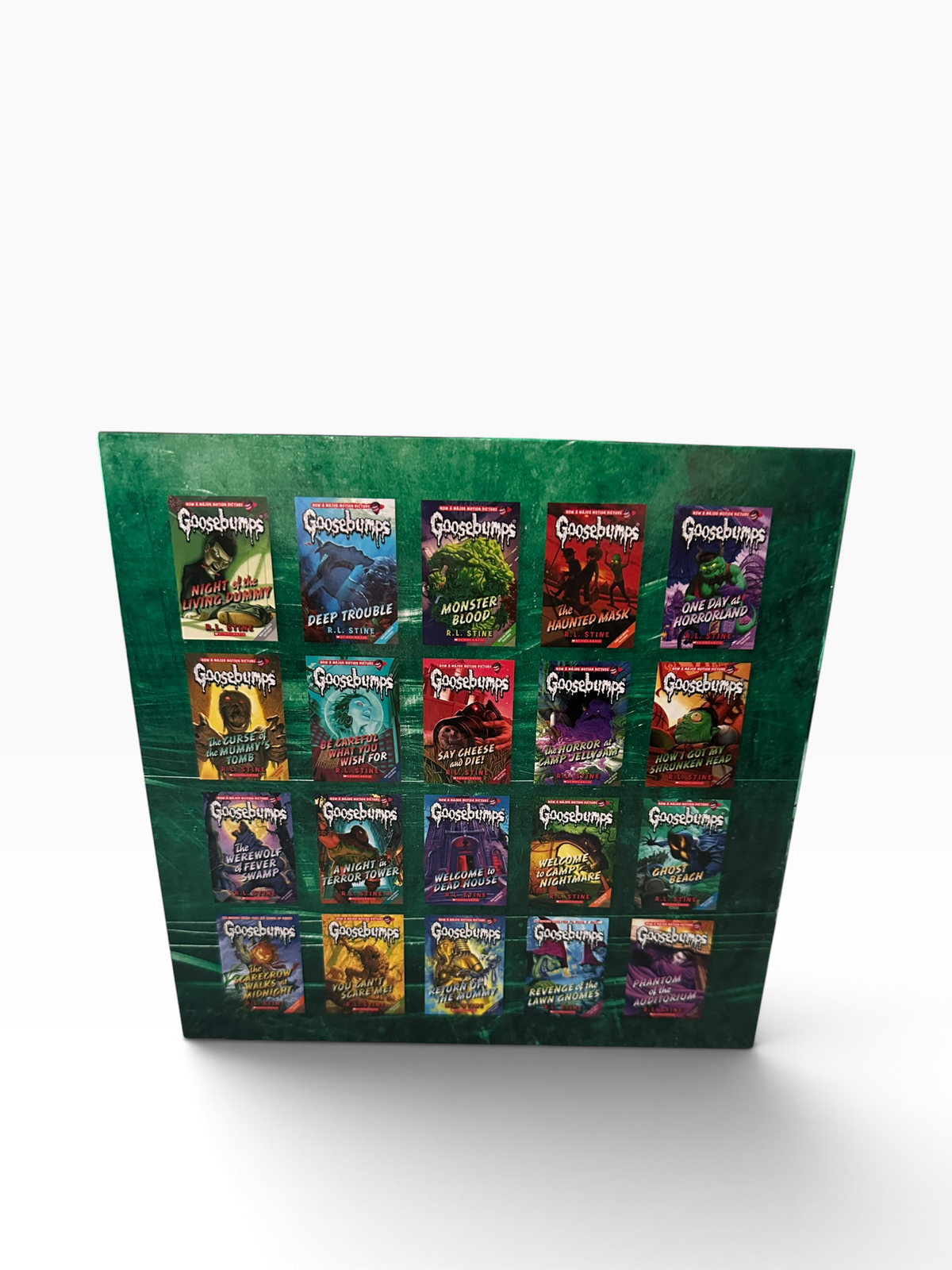 Goosebumps The Creepy Classic Collection - 20 Chapter Books