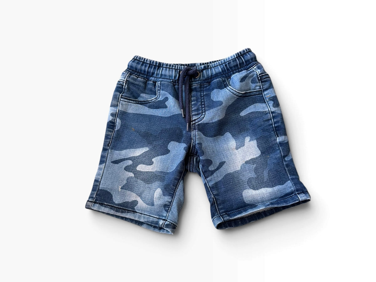 Mac and Ellie Camo Denim Shorts - Size 4