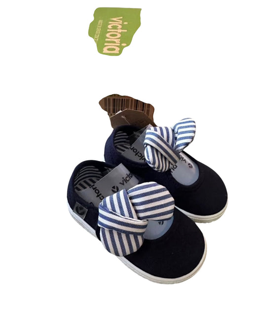 Victoria Navy Bow Shoes - Size EU 18 NEW