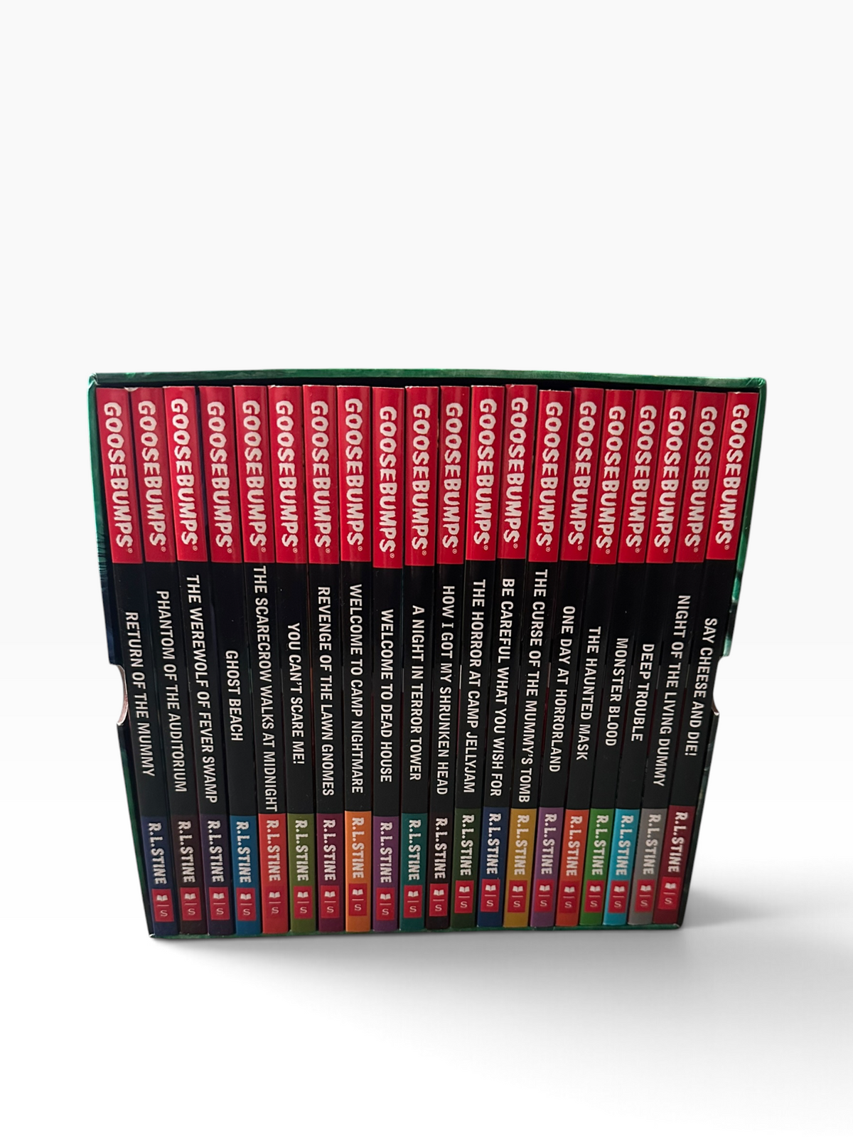 Goosebumps The Creepy Classic Collection - 20 Chapter Books